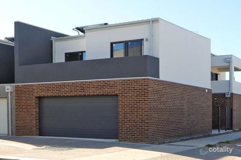 Property photo of 25 Emmeline Row Rowville VIC 3178