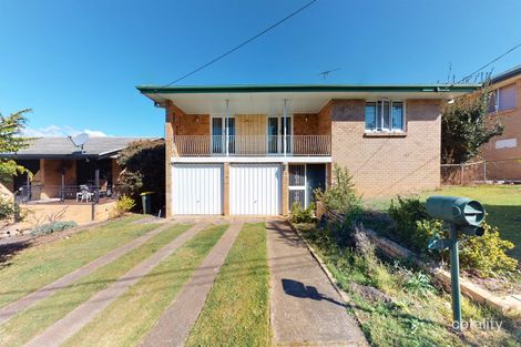 54 Dirkala St, Mansfield, QLD 4122