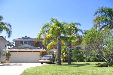 Property photo of 28 Roper Crescent Sylvania Waters NSW 2224