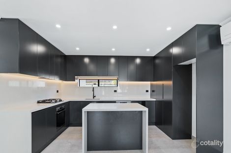 Property photo of 10 Kenny Avenue Casula NSW 2170