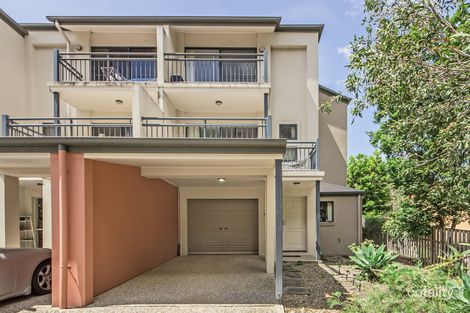 Property photo of 1/18 Geraldton Drive Varsity Lakes QLD 4227