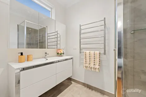 Property photo of 76 Rathmullen Quadrant Doncaster VIC 3108