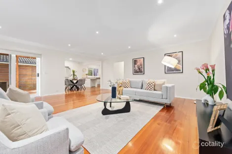 Property photo of 76 Rathmullen Quadrant Doncaster VIC 3108