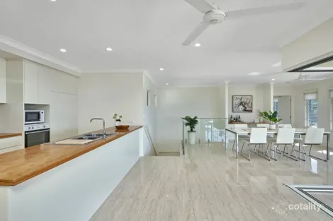 Property photo of 14 Savannah Street Palm Cove QLD 4879