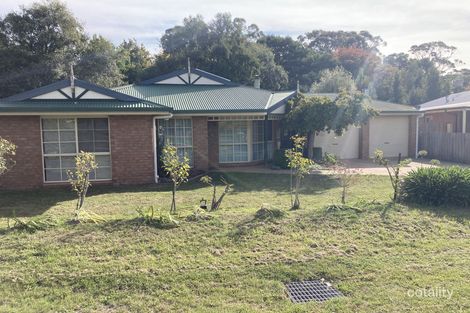 Property photo of 40 Washington Lane Woodend VIC 3442