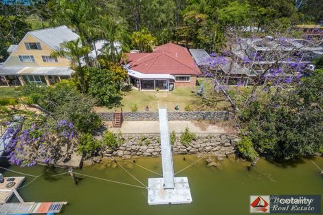 3 Riversleigh Rd, Beachmere, QLD 4510
