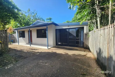 2/9 Jennifer St, Kelso, QLD 4815