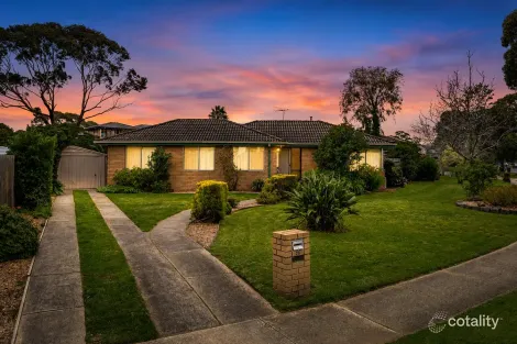 26 Ambleside Cres, Berwick, VIC 3806