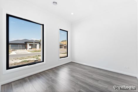 Property photo of 13 Haystack Drive Wollert VIC 3750