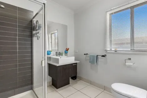 Property photo of 25 Gallery Avenue Harkness VIC 3337