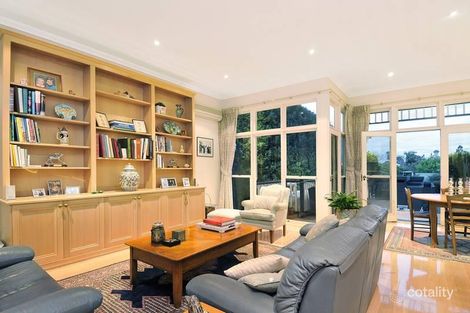 Property photo of 37 Currajong Road Hawthorn East VIC 3123