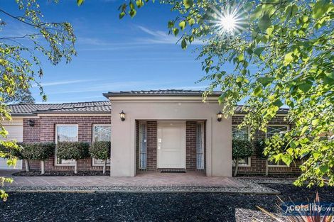 Property photo of 14 Eric Court Kilmore VIC 3764