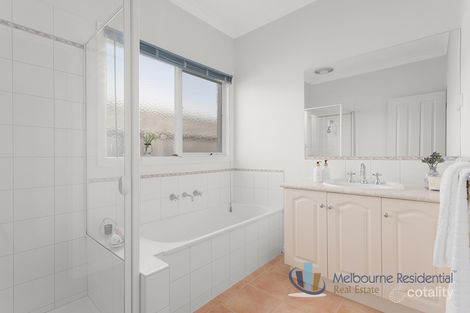 Property photo of 85 Aylmer Road Lynbrook VIC 3975