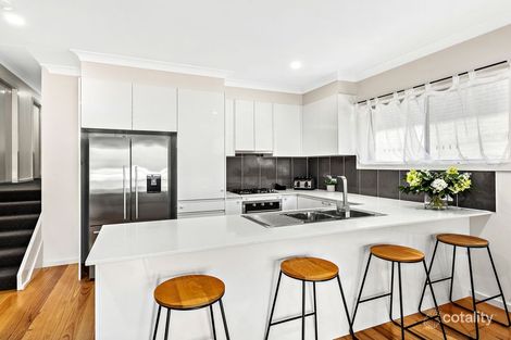 Property photo of 9A Whistlers Run Albion Park NSW 2527