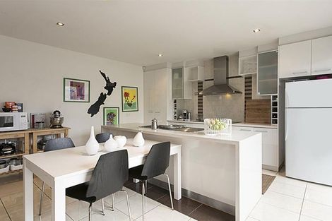 27b Cash Gr, Mount Waverley, VIC 3149