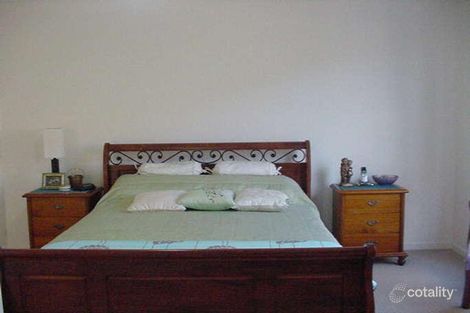 Property photo of 23 Gecko Place Ningi QLD 4511