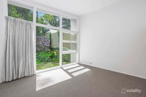 Property photo of 29 Dillwynnia Grove Heathcote NSW 2233