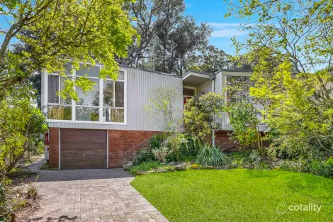 Property photo of 29 Dillwynnia Grove Heathcote NSW 2233