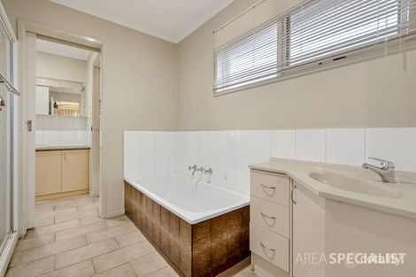 Property photo of 1/123 Fordholm Road Hampton Park VIC 3976