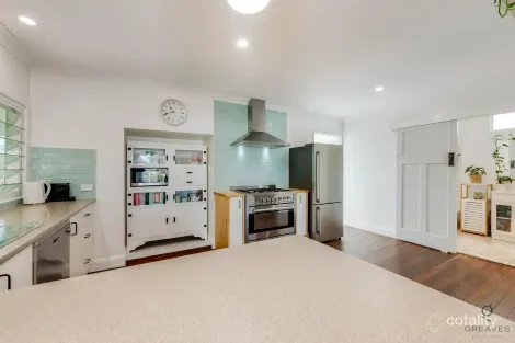 Property photo of 7 Moore Street Burnett Heads QLD 4670