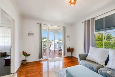 Property photo of 7 Moore Street Burnett Heads QLD 4670