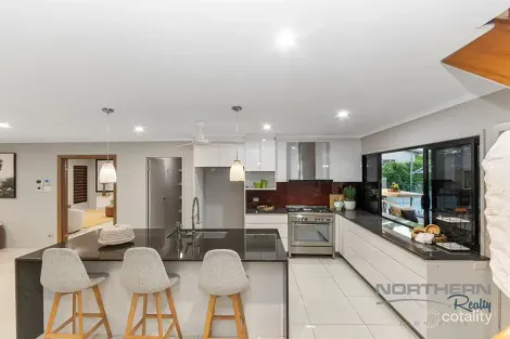 Property photo of 9 McQuade Court Mysterton QLD 4812