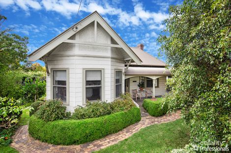 145 Barney St, Armidale, NSW 2350