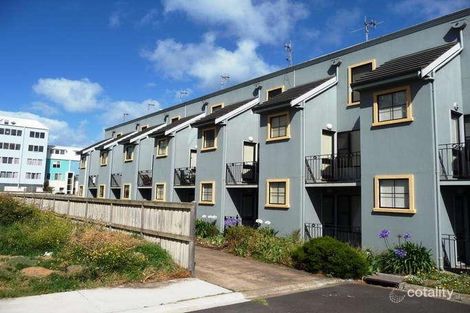 Property photo of 6 Harbour Mews Warrnambool VIC 3280