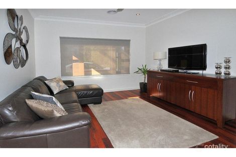 Property photo of 15 Hermione Avenue Oak Park VIC 3046