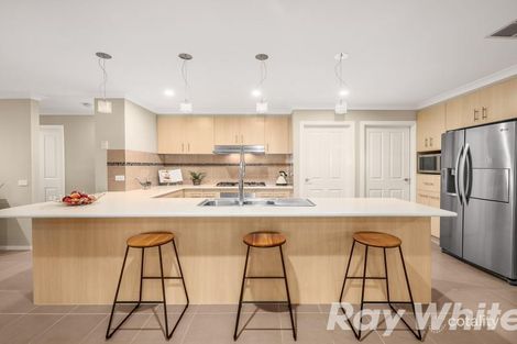 Property photo of 10 Endurance Street Doreen VIC 3754