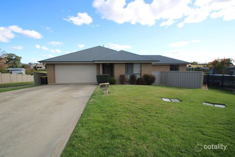 Property photo of 4 Callistemon Place Orange NSW 2800