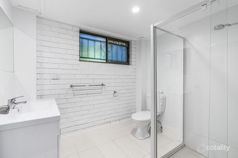 Property photo of 1/97 Akonna Street Wynnum QLD 4178