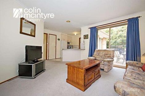 4 Derrington Cres, Bonython, ACT 2905