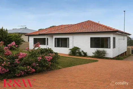 21 Colonial St, Campbelltown, NSW 2560