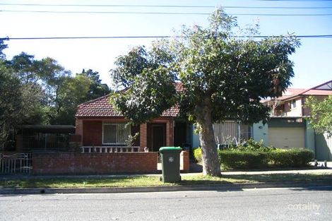 19 Sixth Ave, Campsie, NSW 2194