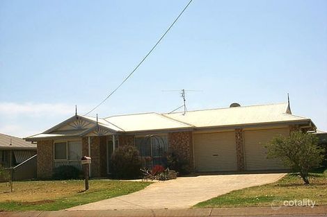 105 Hursley Rd, Glenvale, QLD 4350