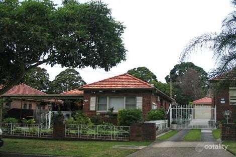 61 Glenwall St, Kingsgrove, NSW 2208