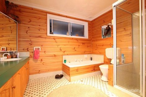 Property photo of 11 Hoys Road Lansvale NSW 2166