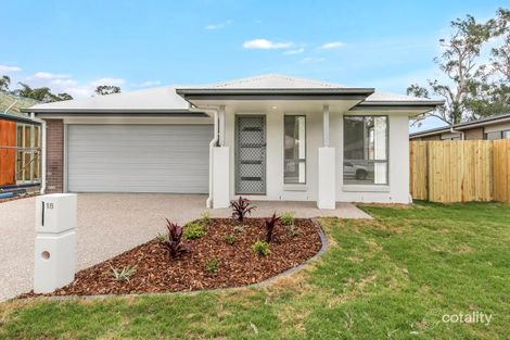 18 Daintree Ct, Park Ridge, QLD 4125