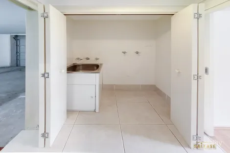 Property photo of 27 Morningside Parade Holsworthy NSW 2173