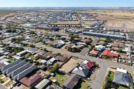 Property photo of 18 Trim Crescent Old Noarlunga SA 5168