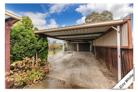 Property photo of 18 Oleria Street Karabar NSW 2620