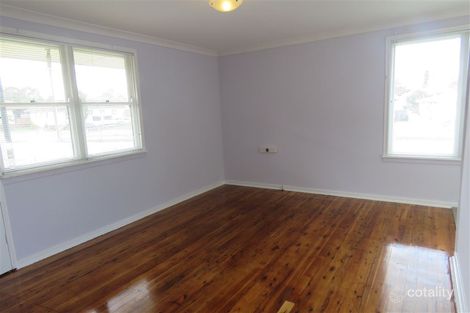 Property photo of 28 Hatherton Road Lethbridge Park NSW 2770