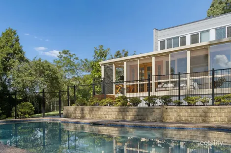 Property photo of 2 Monteith Place Baulkham Hills NSW 2153