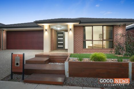6 Maracana Cct, Strathtulloh, VIC 3338