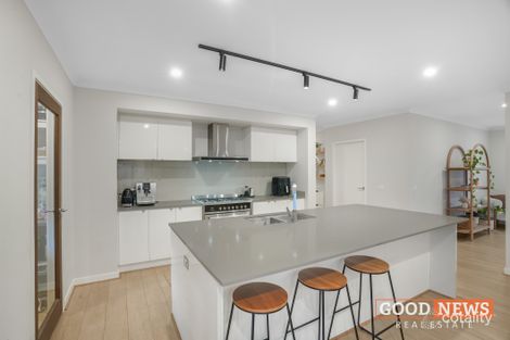 Property photo of 6 Maracana Circuit Strathtulloh VIC 3338