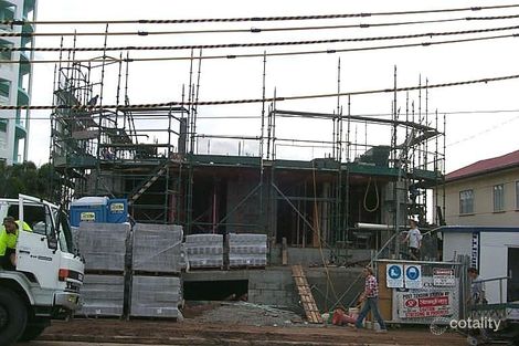 Property photo of 4/77-79 Marine Parade Redcliffe QLD 4020