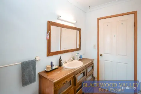 Property photo of 854 Six Mile Road Boyup Brook WA 6244