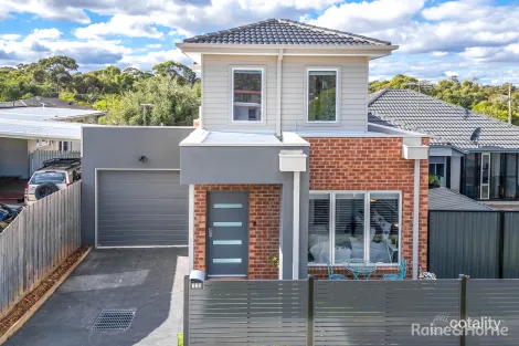 Property photo of 110 McKell Avenue Sunbury VIC 3429