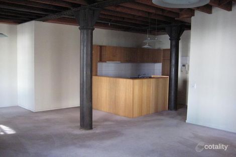 Property photo of 32/1 Riverside Quay Southbank VIC 3006